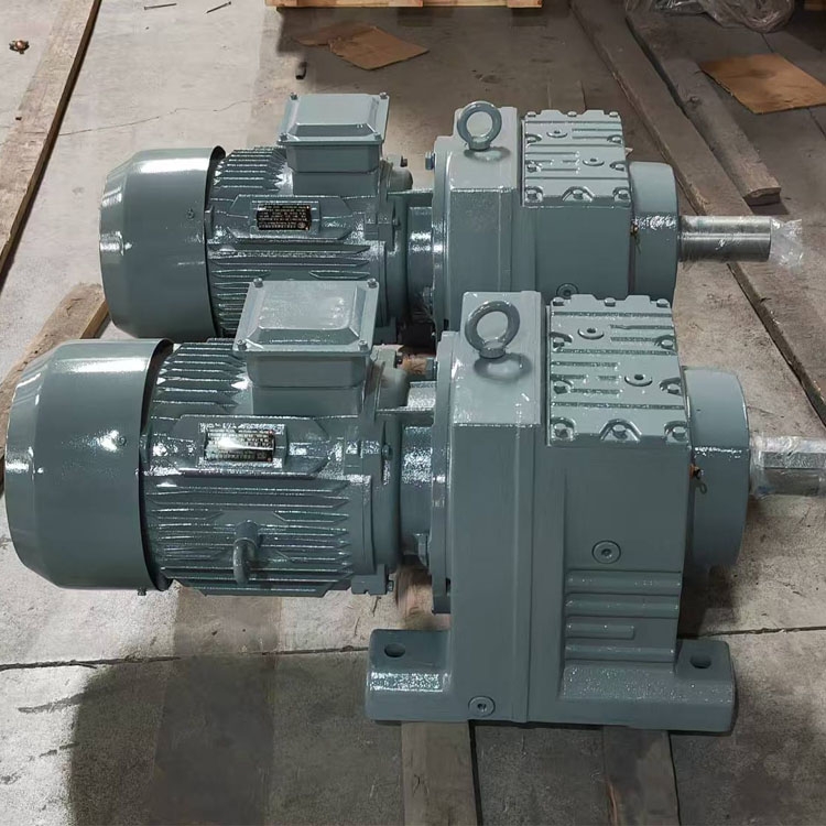 R�p�d��斜��轮硬齉K��减速机